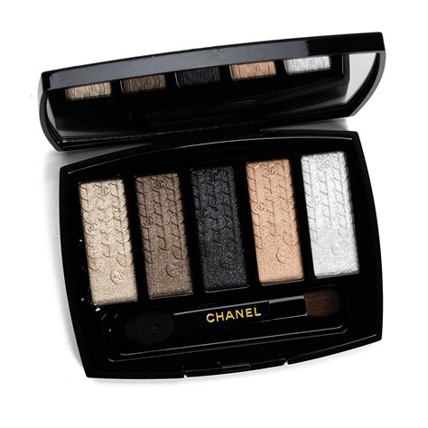 chanel lumière graphique eyeshadow palette|Chanel Lumiere Graphique Palette Review.